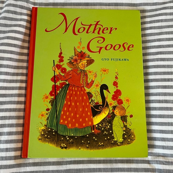 NWT “Mother Goose” by Gyo Fujikawa Book - Picture 1 of 5